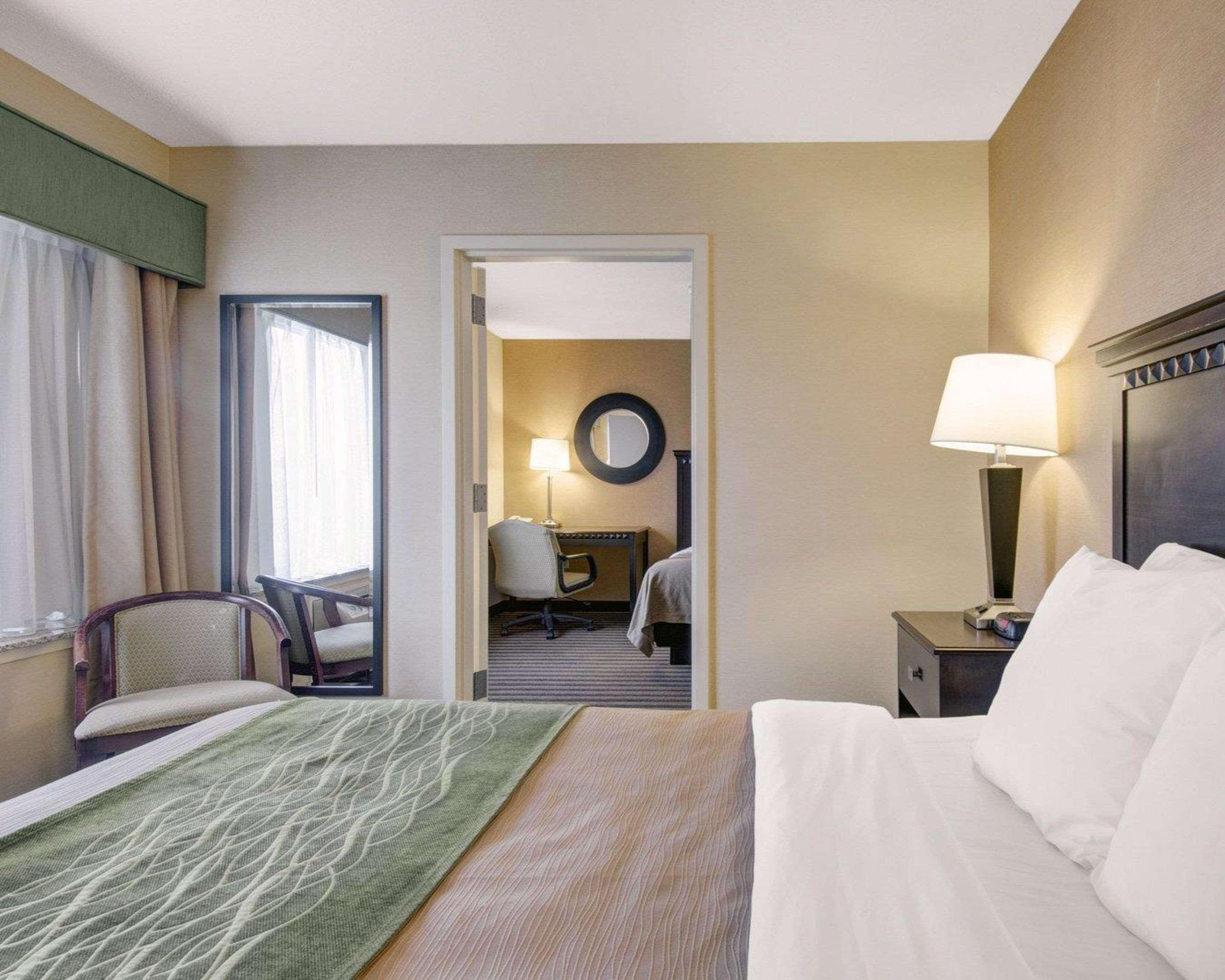 Spark By Hilton Woburn Boston Exterior photo