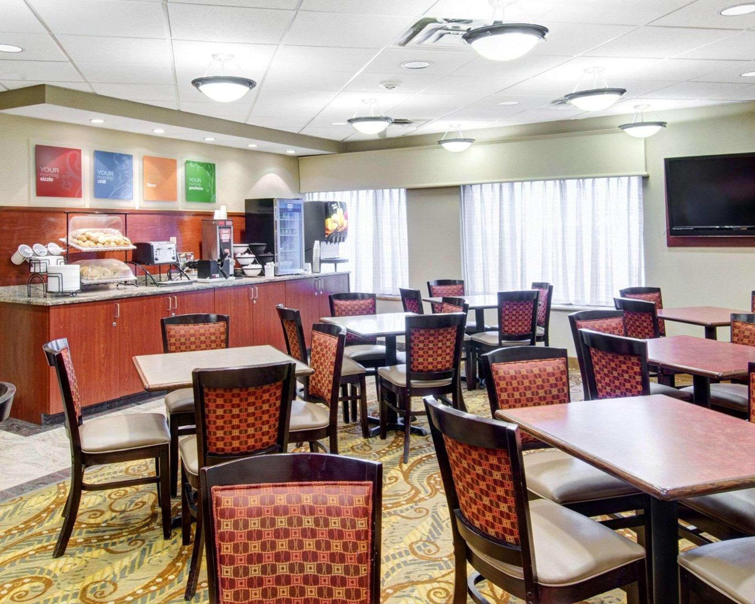 Spark By Hilton Woburn Boston Exterior photo